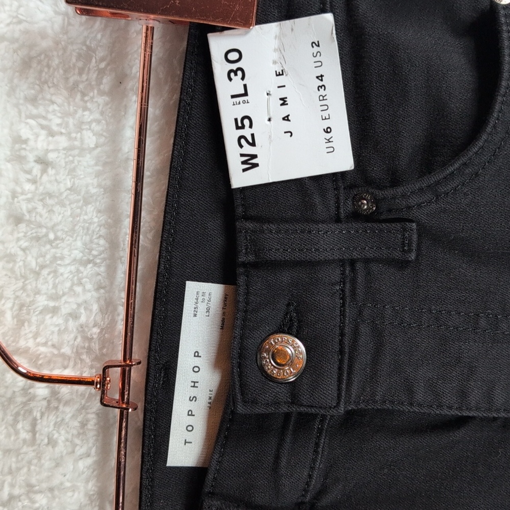458- NWT Topshop Black Jamie‎ Jeans - Picture 2 of 5